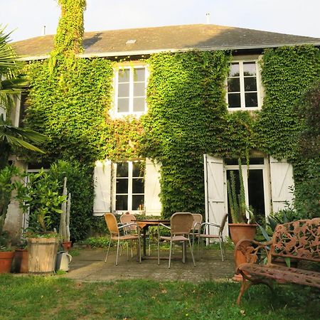 Les Loges Du Chaudron Bed & Breakfast La Chapelle-aux-Choux Exterior photo